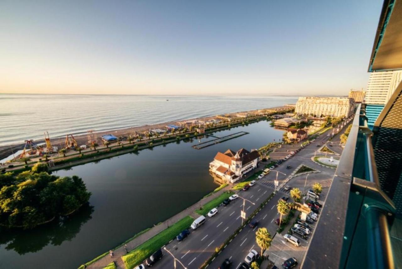 Orbi City Twins Tower Batumi Ngoại thất bức ảnh