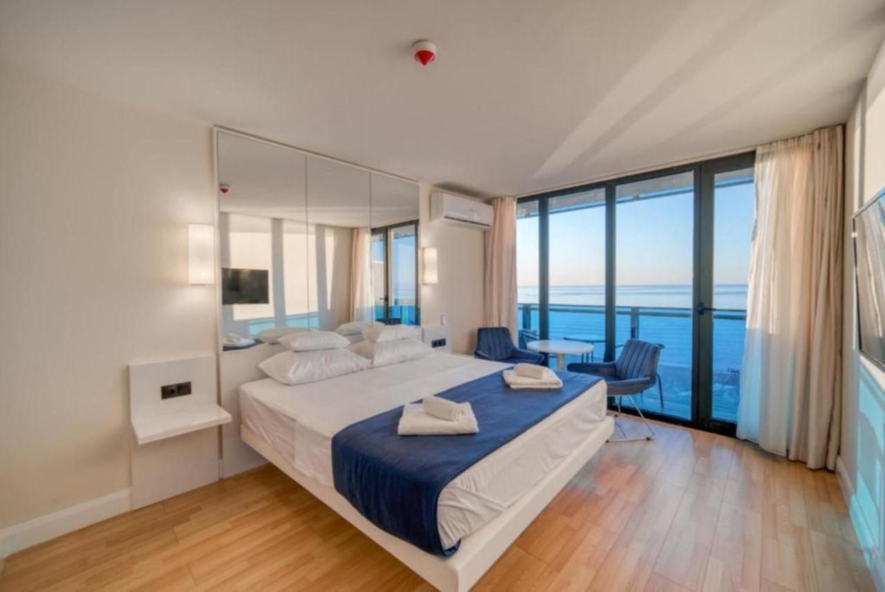 Orbi City Twins Tower Batumi Ngoại thất bức ảnh