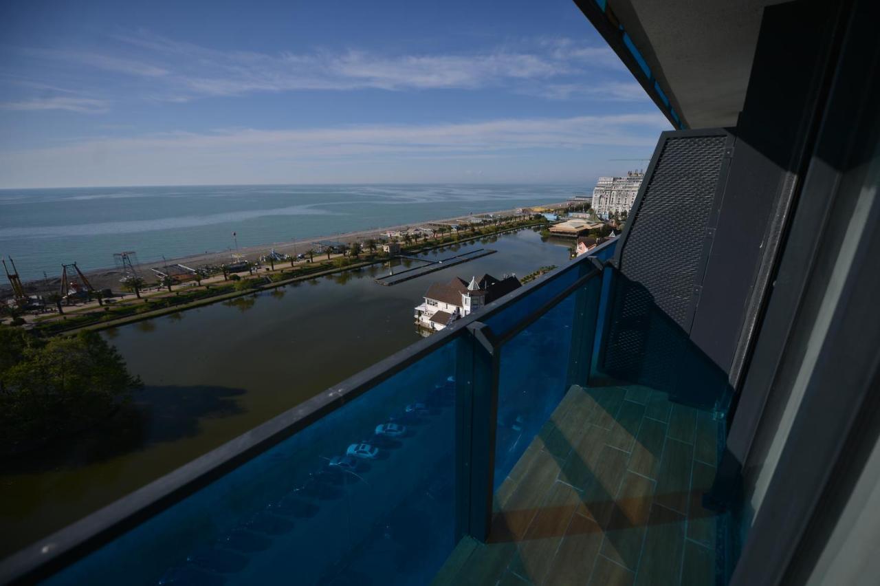 Orbi City Twins Tower Batumi Ngoại thất bức ảnh