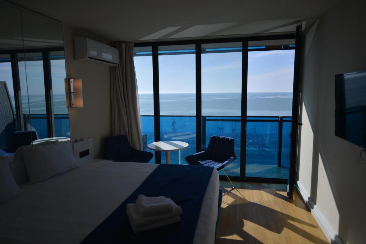 Orbi City Twins Tower Batumi Ngoại thất bức ảnh