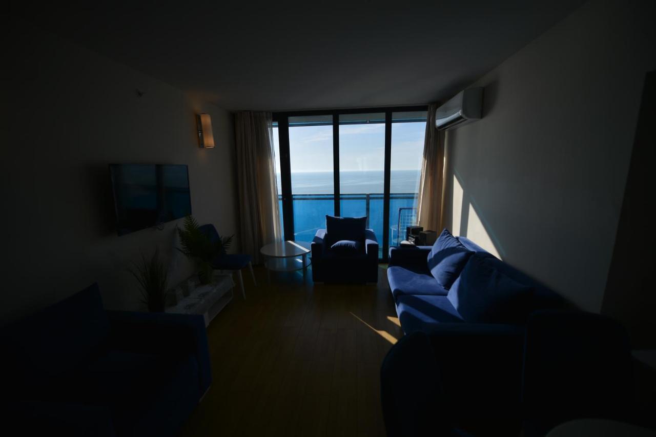 Orbi City Twins Tower Batumi Ngoại thất bức ảnh