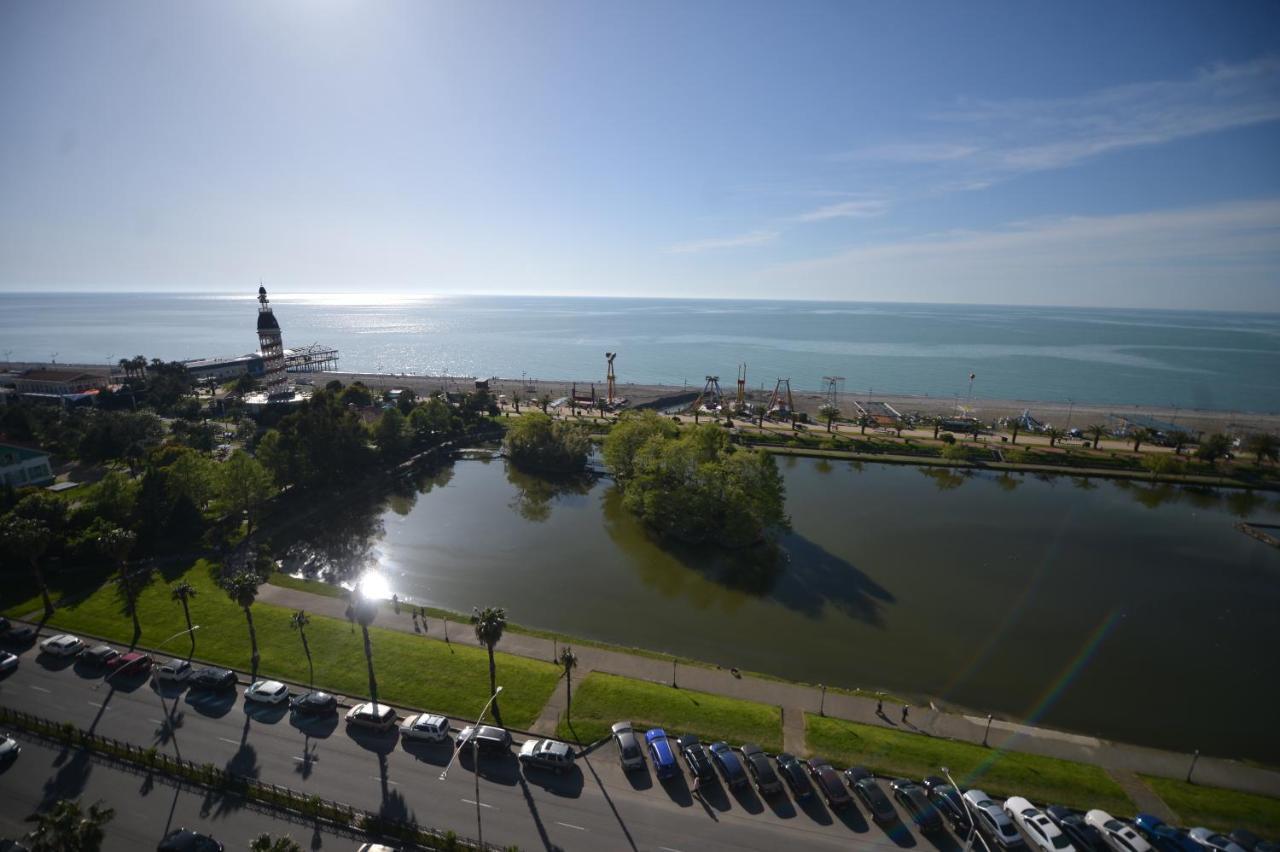 Orbi City Twins Tower Batumi Ngoại thất bức ảnh