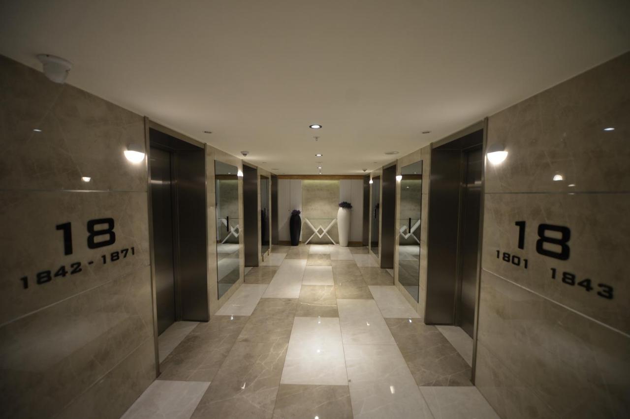 Orbi City Twins Tower Batumi Ngoại thất bức ảnh